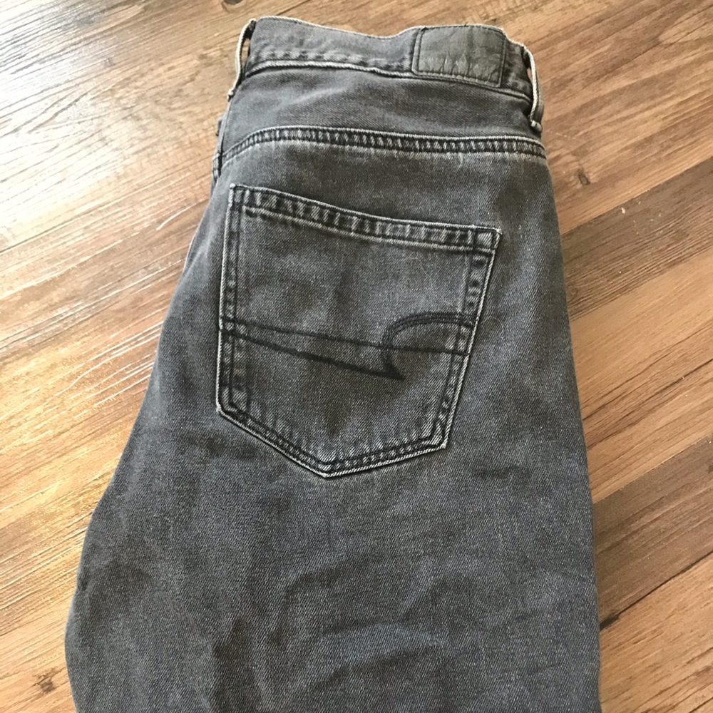 AE Mom Jean